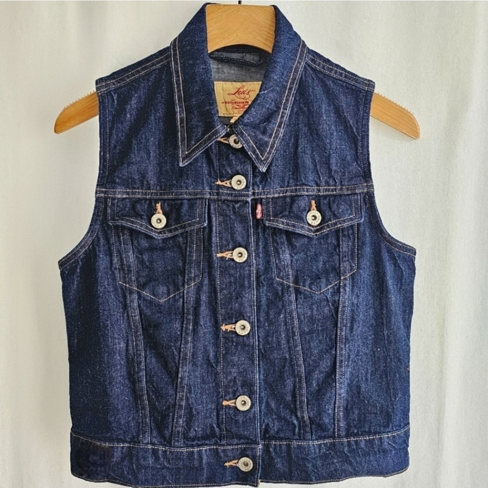 Levi's Premium Point Collar Sleeveless Denim Vest